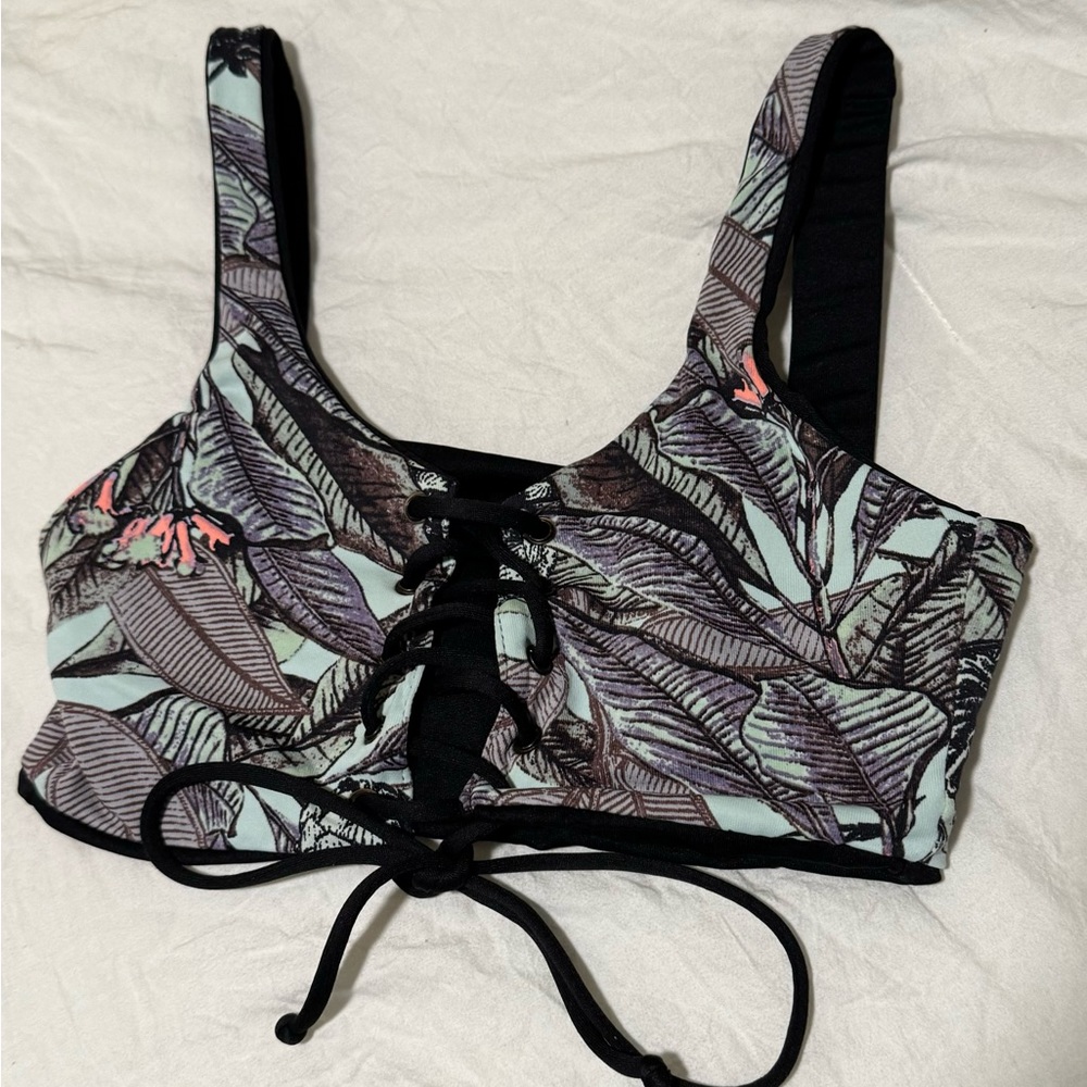 RVCA reversible bathing suit top, Size small